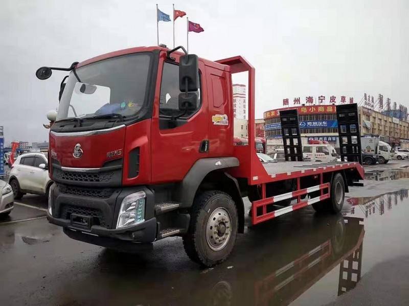 挖機平板運輸車增壓器保養小妙招超實用!